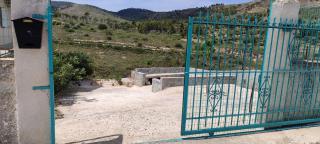 Kineta Farmhouse - 5