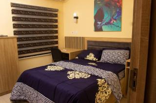Logos Guest Suites - 4