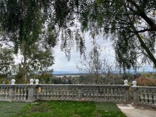 Specious 6000 sf privat gated villa with View - Fremont - 2