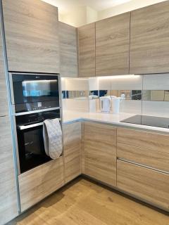 Central London Luxury 2 bed apartment - Woolwich - 9