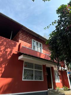 Hevea Gardens Homestay - - 6