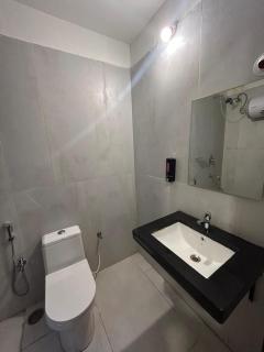 wildwings Premium hotel Narsingi - Gundipet - 8