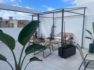 Big house, central, terrace, near Canteras - Las Palmas - 0
