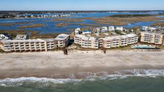 Beach, Views, and Relaxation at What The Shell! - North Topsail Beach - 1