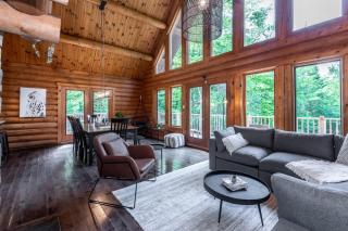 Chalet HURON 15 Guest EV Car - 6