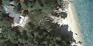 House in pines in front of the sea - 9