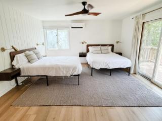 Downtown Sister Bay New Listing - Cardinal Retreat - 9