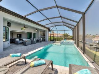 Villa Coral Paradise with a boat dock! - Cape Coral - 0