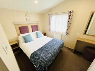 3 Bedroom Caravan OG35, Lower Hyde, Shanklin - Shanklin - 6