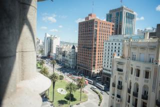 Apartamento de un dormitorio en el Palacio Salvo - Montevideo - 0
