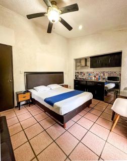 Loft para 3 personas con piscina en Casa Montes - 1