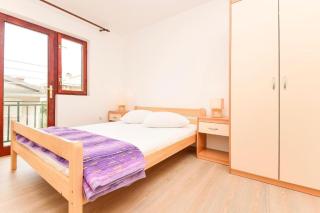 Apartments by the sea Zaboric, Sibenik - 22720 - Šibenik - 5