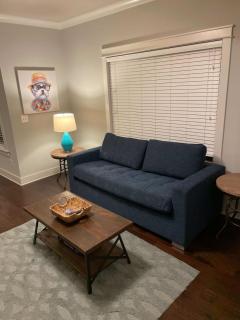 Elegant 4 King Belmont Retreat with 2 Living Rooms Walk to Belmont and Vanderbilt Near 12th South Music Row & The Gulch 2 miles to Broadway Large Dining Table Smart TVs Parking 24 Hr Hospitality - 1