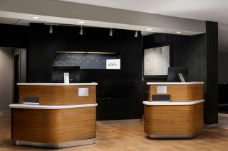 Courtyard by Marriott Denver Central Park - 7