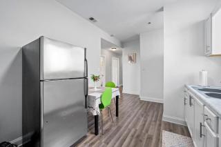 Cozy Woodlawn Retreat 2 - Chicago - 2