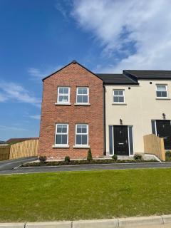 House in Moy, Dungannon, UK - Dungannon - 0