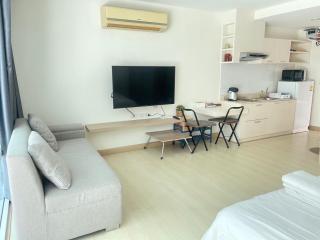 Condo The Beach Bangsaen 327-2 Pool Access - Bang Saen - 8