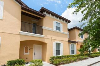 Beautiful Townhome Old Town - Orlando - 9