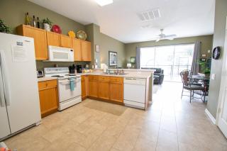 Great place to stay close to Disney Parks - 8