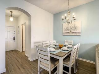 Old Town and Food trucks around the corner - 1