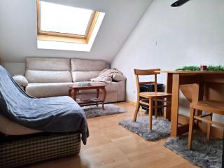 Studio proche pistes avec parking – 2 personnes - FR-1-592-83 - 0