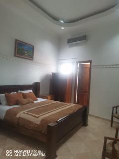 Hotel Las Canarias - - 2