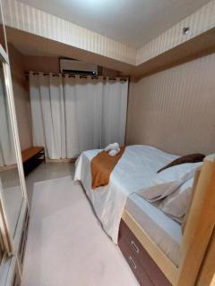 Executive Suite 519A at Shell Residence by GK Condotel - Manila - 0