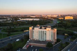 Renaissance Meadowlands Hotel - Rutherford - 8