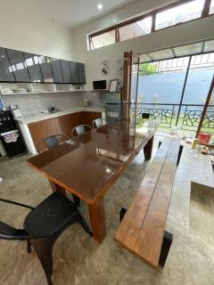 Cozy Home in Bacolod City near Airport & the Ruins - 9