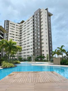 Affordable Luxury Condo Iloilo - Iloilo City - 7