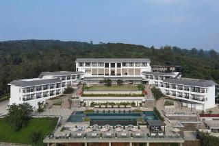 Courtyard by Marriott Mahabaleshwar - Mahabaleshwar - 0