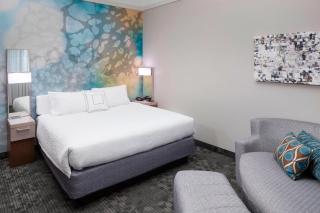 Courtyard by Marriott Pensacola - 3