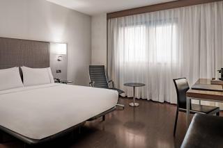 AC Hotel Porto by Marriott - Oporto - 3