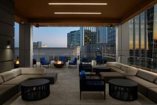 AC Hotel by Marriott Raleigh North Hills - Raleigh - 3