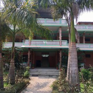 Hotel Chitwan Park Cottage - 2