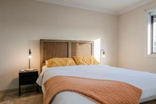 Central Modern Spacous Townhouse 290B - Temora - 7
