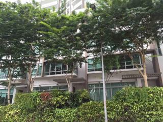 Master Room at Orchard Road - 5