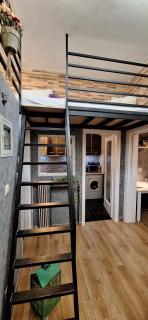 Easily accessible secure Ground floor with breakfast items - Athen - 8
