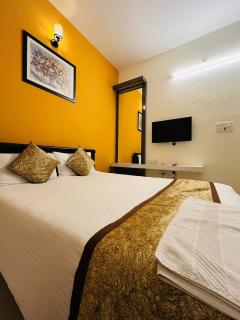 The Forest Creek by Living Circle - Yelagiri - 4