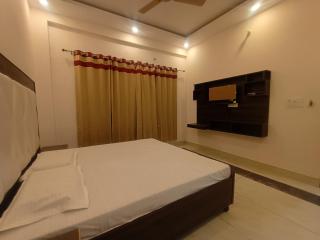 Hotel Majestic - 5