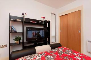 City Centre - Premium Apartment with Balcony and Skyline Views by the Xmas Market - Most Central Location - Cook as you would at Home - Nottingham - 5