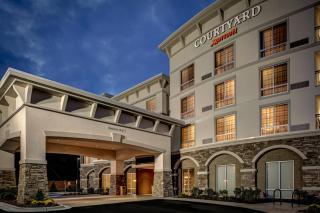Courtyard by Marriott Boone - Boone - 7