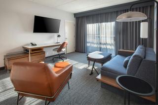 Courtyard by Marriott Rye - Rye - 6