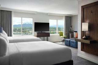 Renaissance Boulder Flatiron Hotel - 2