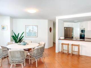 Nautilus on Main Beach - 3