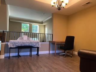 Cozy 3-Bedroom house with central AC and heating - Fremont - 7