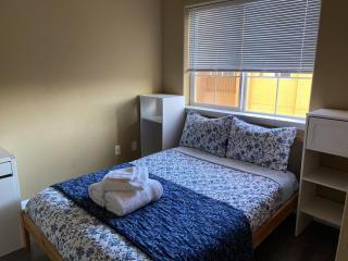 Cozy 3-Bedroom house with central AC and heating - Fremont - 5