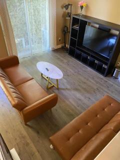 Cozy 3-Bedroom house with central AC and heating - Fremont - 4