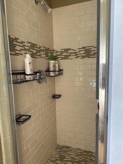 Cozy 3-Bedroom house with central AC and heating - Fremont - 1