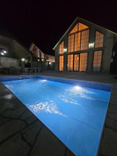 Isti havuzlu vip villa - Küpçal - 0